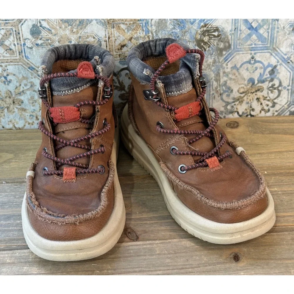 Hey Dude Scott Grip Leather Chukka Boots Kids Boys 11.5 Brown Good